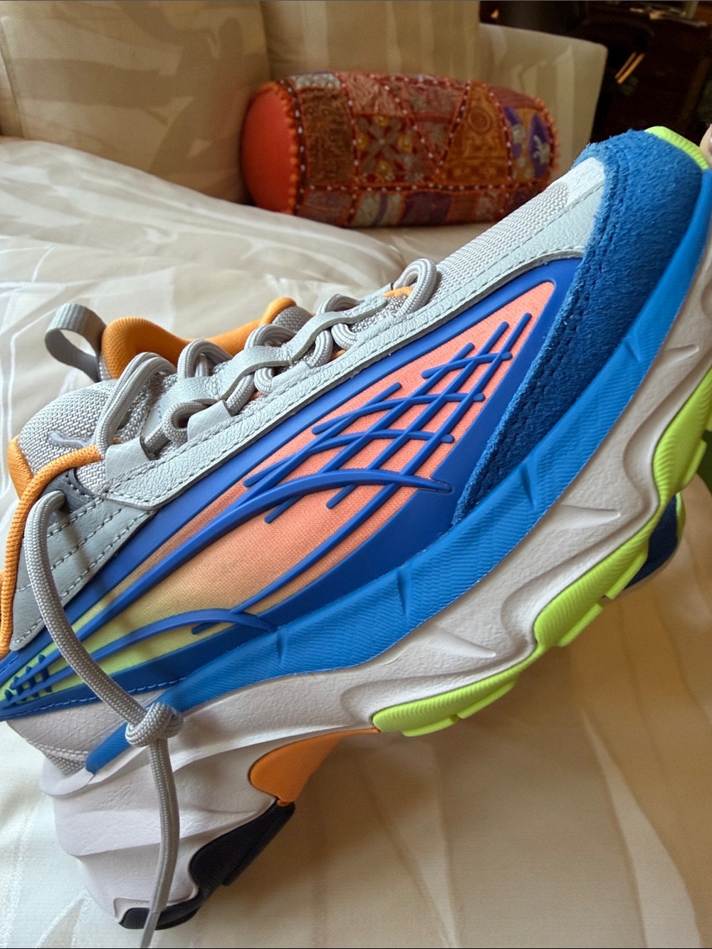 NEW - Puma carbon flares JR/Kids Sneakers Gray Orange Blue Lime. Unisex - Picture 3 of 12